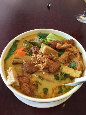 Au Lac Royal Vegetarian Cuisine - LBG 0