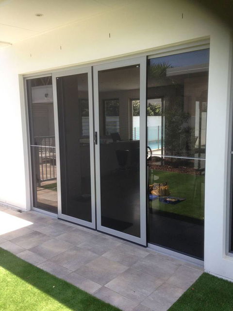 Bee Safe Security - LBG 13