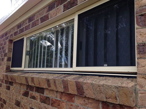 Bee Safe Security - LBG 14