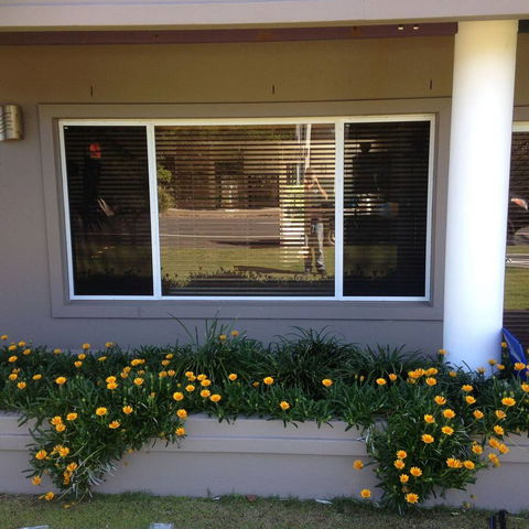 Bee Safe Security - LBG 16