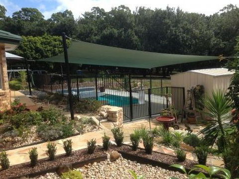 Bee Safe Security - LBG 17