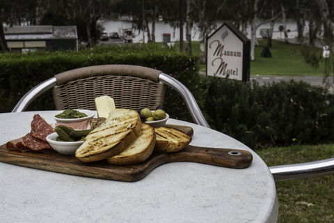 Cafe Mannum - Mannum Motel Complex - LBG 2