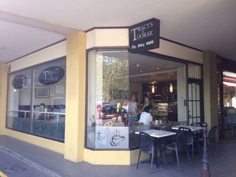 Tracy's At Toorak - LBG 0