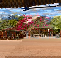 Daly Waters Historic Pub - LBG