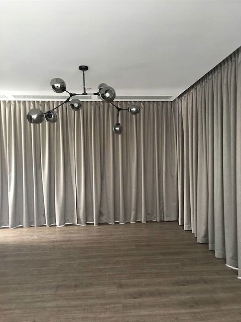 Curtain Force NQ - LBG 1