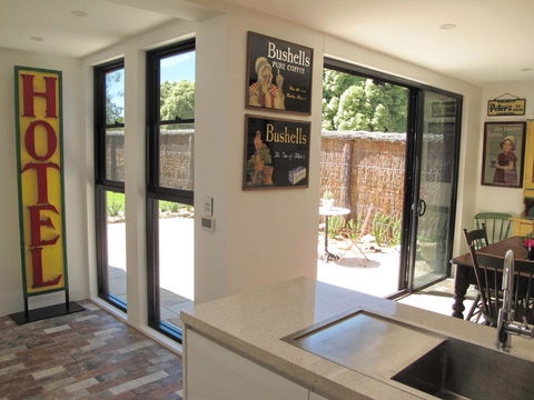 Apple Tree Cottage - LBG 6