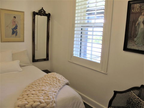 Apple Tree Cottage - LBG 9