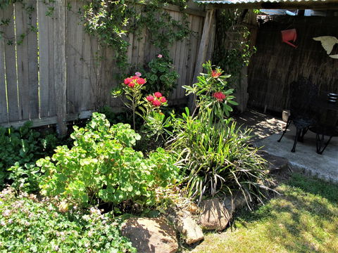Apple Tree Cottage - LBG 26