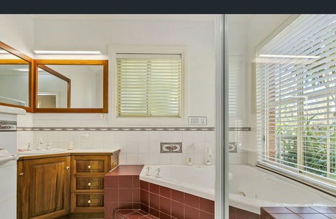 Angaston House - LBG 20