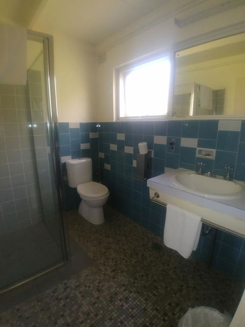 Bega Motel - LBG 11