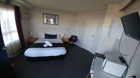 Bega Motel - LBG 17