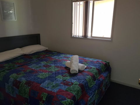 Amaroo Resort - LBG 24