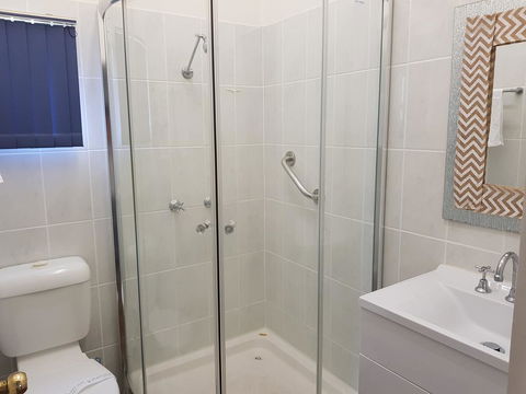 Amaroo Resort - LBG 38