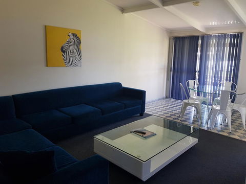 Amaroo Resort - LBG 25