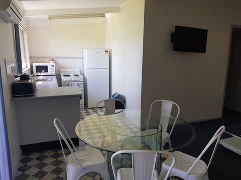 Amaroo Resort - LBG 18