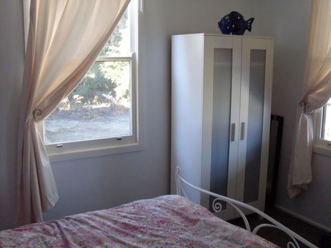 Bush & Bay Cottage - LBG 9