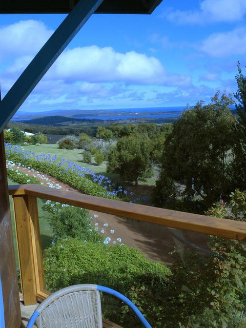 Chimes Spa Retreat - LBG 36
