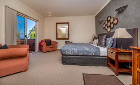 Chimes Spa Retreat - LBG 14
