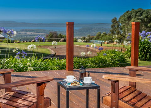 Chimes Spa Retreat - LBG 39