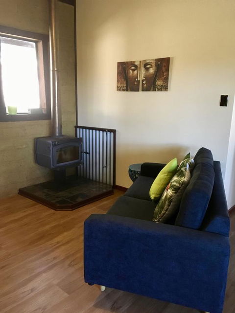 Kangaroo Valley Cottage - LBG 8