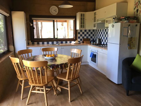 Kangaroo Valley Cottage - LBG 11