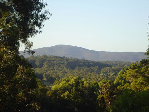 Kangaroo Valley Cottage - LBG 19