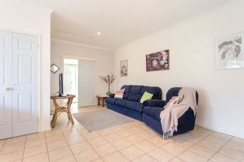 Surfside Ocean Beach Denmark Holiday Accommodation - LBG 16