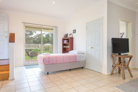 Surfside Ocean Beach Denmark Holiday Accommodation - LBG 15