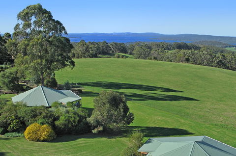 Celestine Retreat - LBG 0
