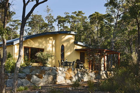 Aiyana Retreat - LBG 0