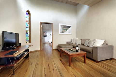 Aiyana Retreat - LBG 4