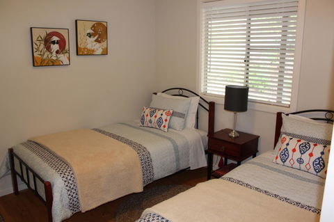 Francisca's Cottage - LBG 8