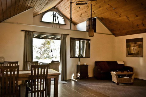 Scotsdale Valley Studios - LBG 7