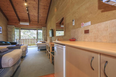 The Koorabup Motel - LBG 10