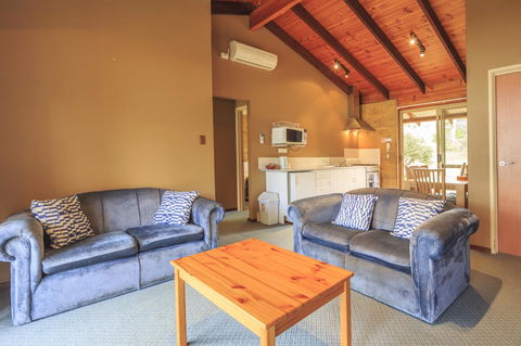 The Koorabup Motel - LBG 9