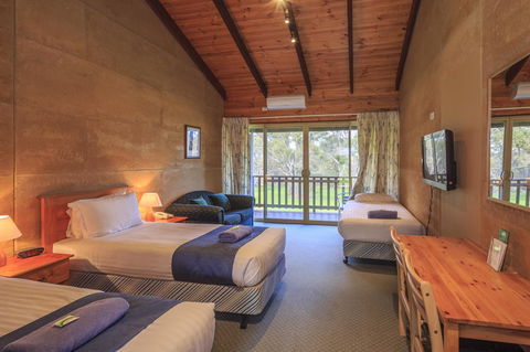 The Koorabup Motel - LBG 6