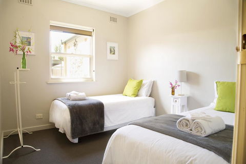 Angaston Mews - LBG 1