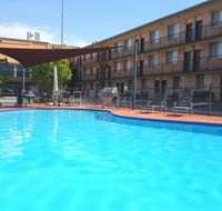 AZA Motel - LBG