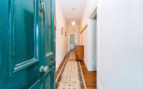 Azile 1875 Heritage Victorian Duplex - LBG 0