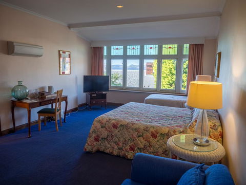 Battery Point Manor - LBG 1