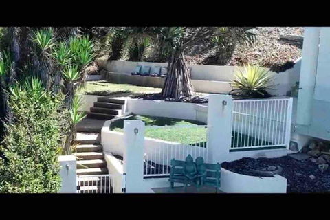 Beach Front Pandanus Cove - LBG 3