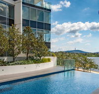 Beautiful Modern Lake View Apartment - LBG