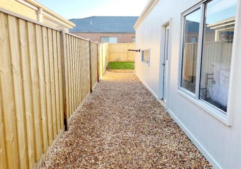 Brand New Home, 10 Mins To Beach, Torquay, Geelong, Deakin, Hospitals - LBG 1