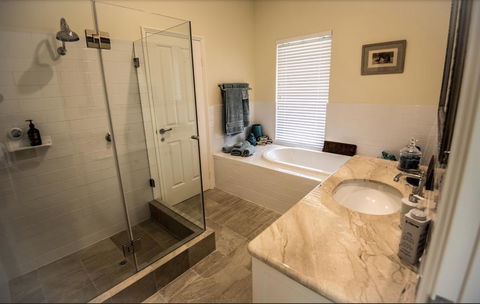 Braybrook Boutique BnB - LBG 2