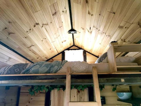 Big Tiny Altitude Tiny House Experience - LBG 3