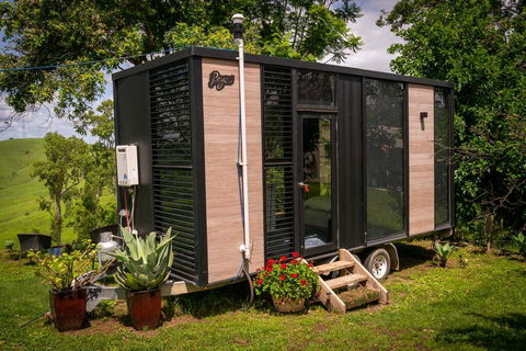 Big Tiny Paz Seven Hills Tiny House, Tallarook - LBG 0