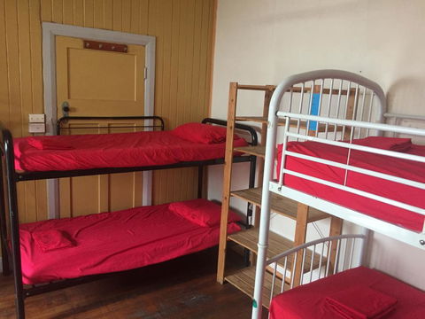 Cairns City Backpackers Hostel - LBG 3