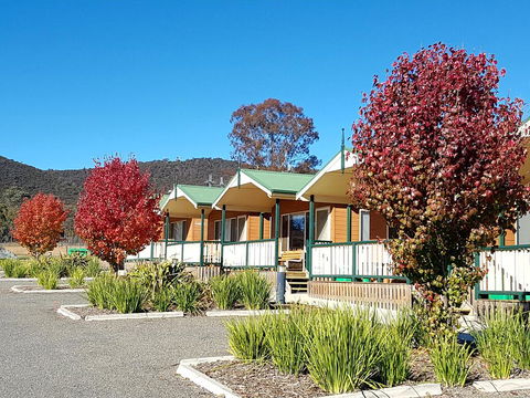 Canberra Carotel Motel - LBG 0
