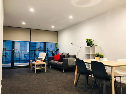 Canberra CBD Apartment 2BR 2BA 1Carpark - LBG 0