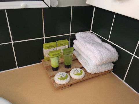 Cannon Park Motel - LBG 1